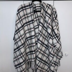 Ivanka Trump woman’s cape